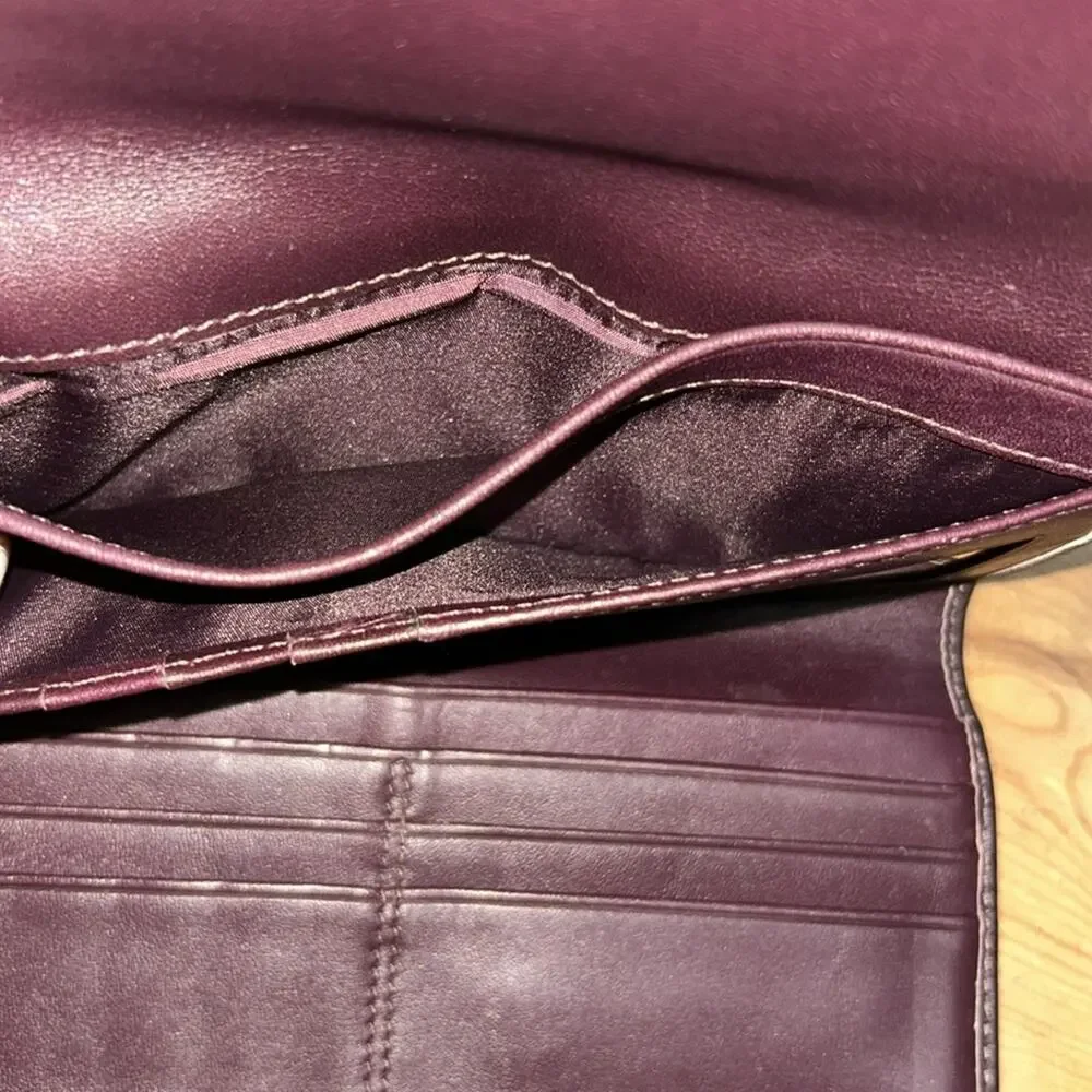 Vintage Chocolate Brown Coach Leather Trifold Wallet